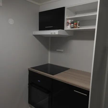 Apartment & Spaceous