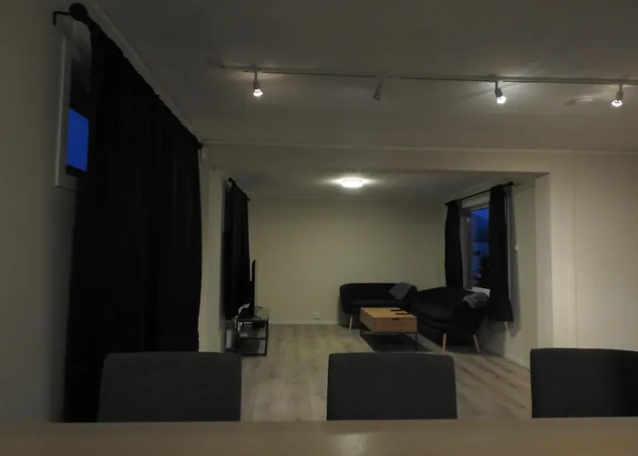 & Spaceous * 트롬쇠